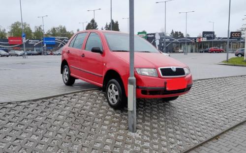 svodka_cervene_auto.jpg