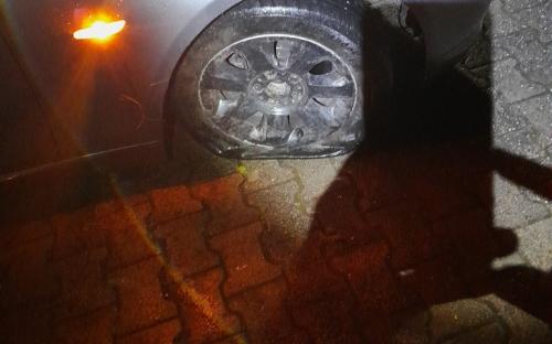 svodka_cerven_auto_trzni1.jpg