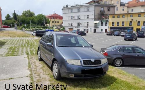 cerven_parkovani_u_sv_markety2.jpg