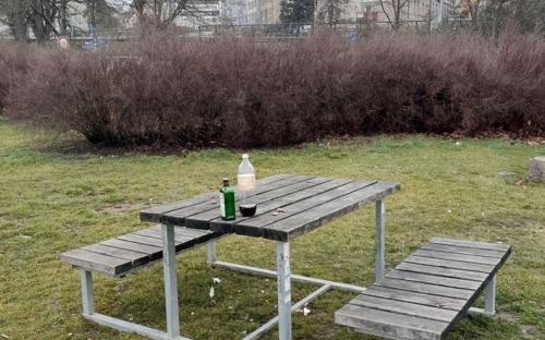 brezen_bordel_posezeni_pod_pivovarem.jpg