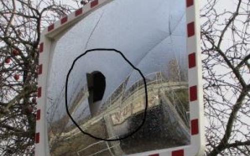 zrcadlo_detail.jpg