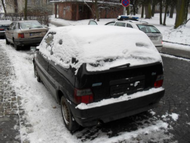 Fiat_Uno_20100106_3